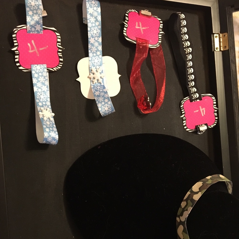 Ribbon chokers